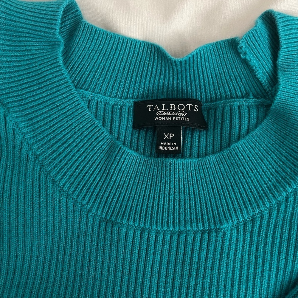 Talbots Blue Crew Neck Sweater with Ribbed Knit - Picture 2 of 3